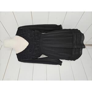 Beige by eci Medium black 3/4 sleeve baby doll top